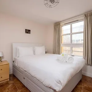 https://cozy-central-2-bedroom-apt-w-parking.edinburghhotelsuk.org